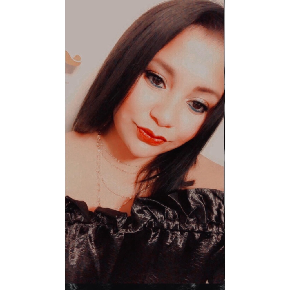 Meet your Posher, Mariana